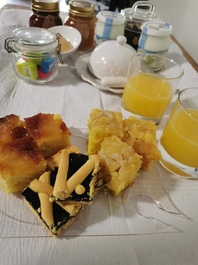 Cantiano Bed & Breakfast Sentiero 54 المظهر الخارجي الصورة