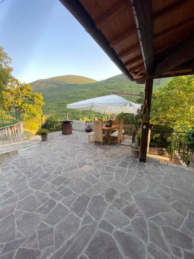 Cantiano Bed & Breakfast Sentiero 54 المظهر الخارجي الصورة