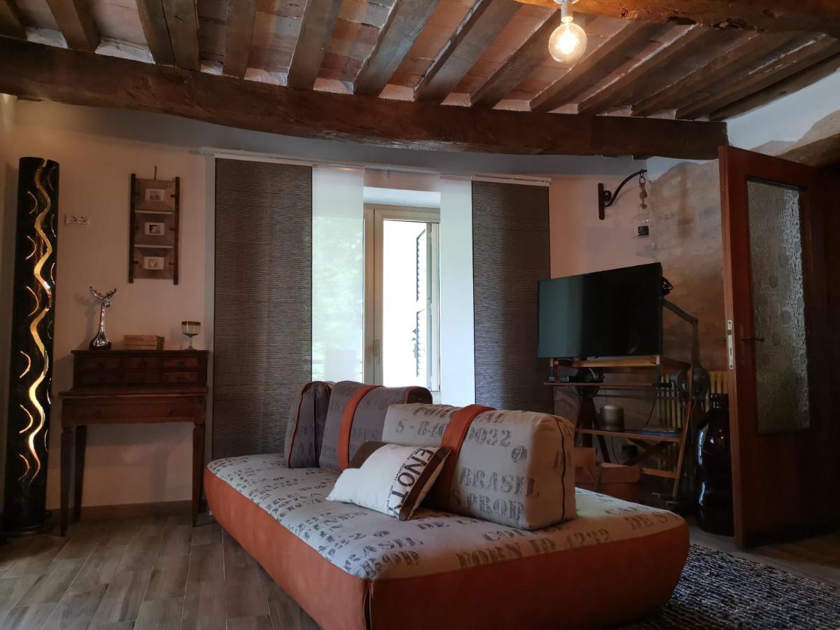 Cantiano Bed & Breakfast Sentiero 54 المظهر الخارجي الصورة