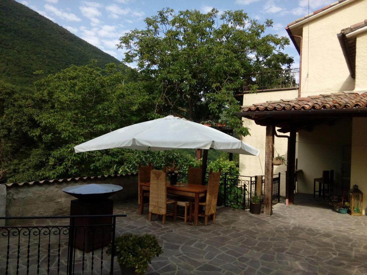Cantiano Bed & Breakfast Sentiero 54 المظهر الخارجي الصورة
